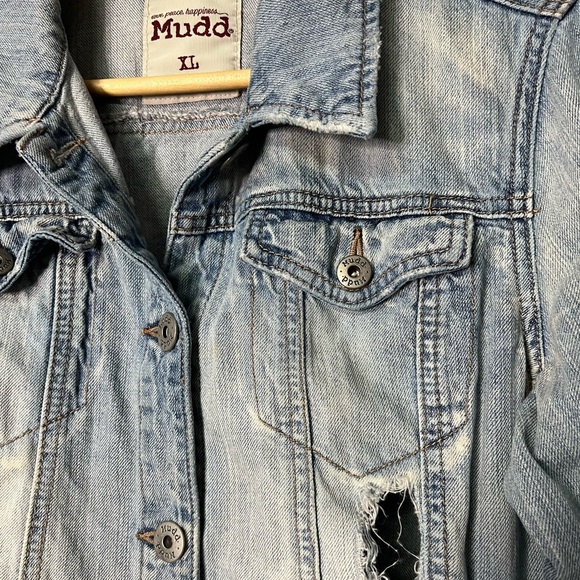 Mudd Distressed Light Wash Cropped Denim Jean Jacket - XL - Picture 8 of 10